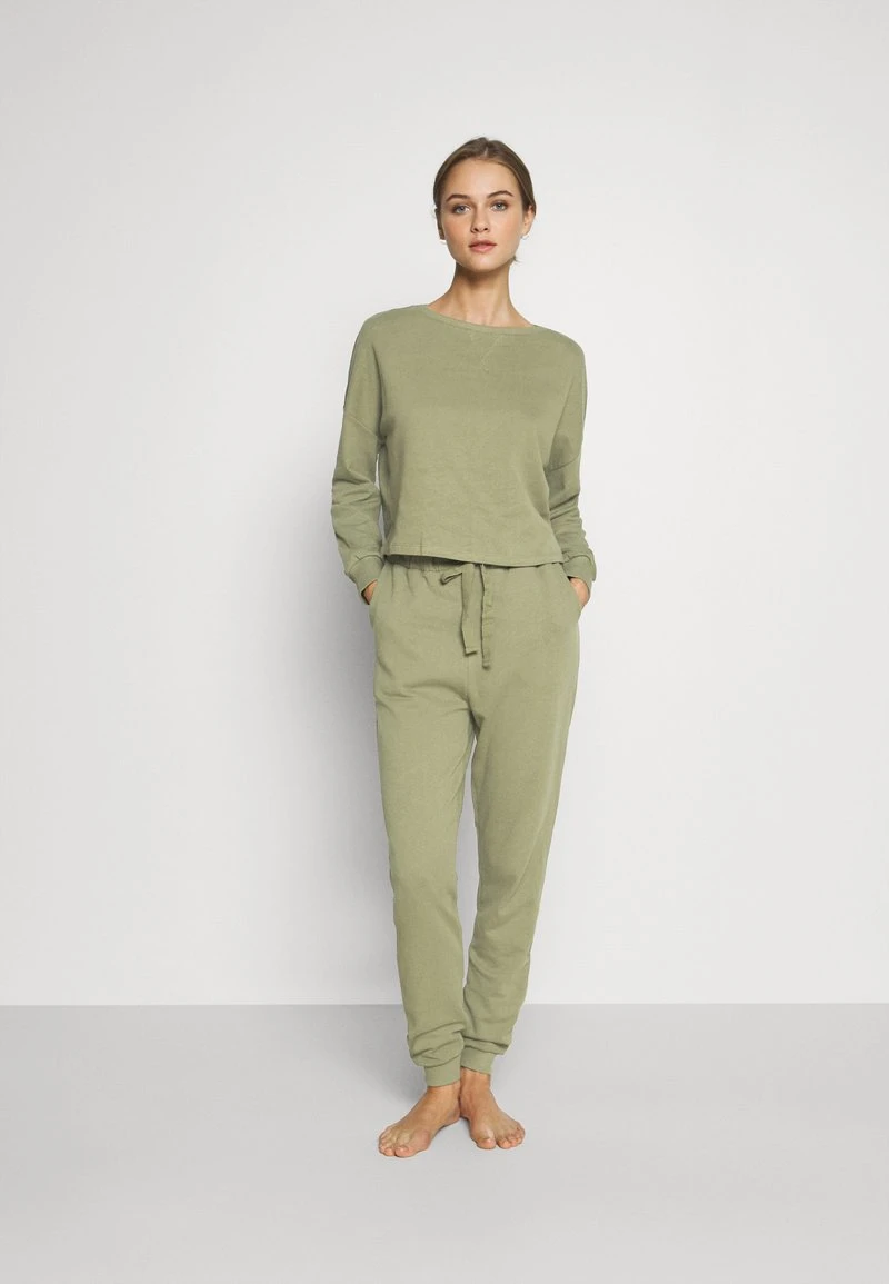 Venta al por mayor 💯 Anna Field Basic Lounge Set - Pijama - Khaki, Mujer 😉 4 Venta al por mayor 💯 Anna Field Basic Lounge Set - Pijama - Khaki, Mujer 😉 - Imagen 2