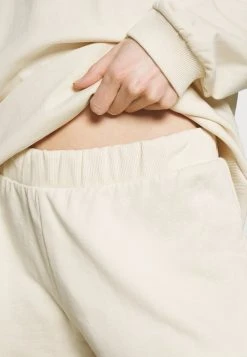 Lo mas barato ❤️ Anna Field Pijama - Taupe, Mujer 🛒 -Tienda barata Anna Field 03c2e97bdeb94002a66a397bf767a840