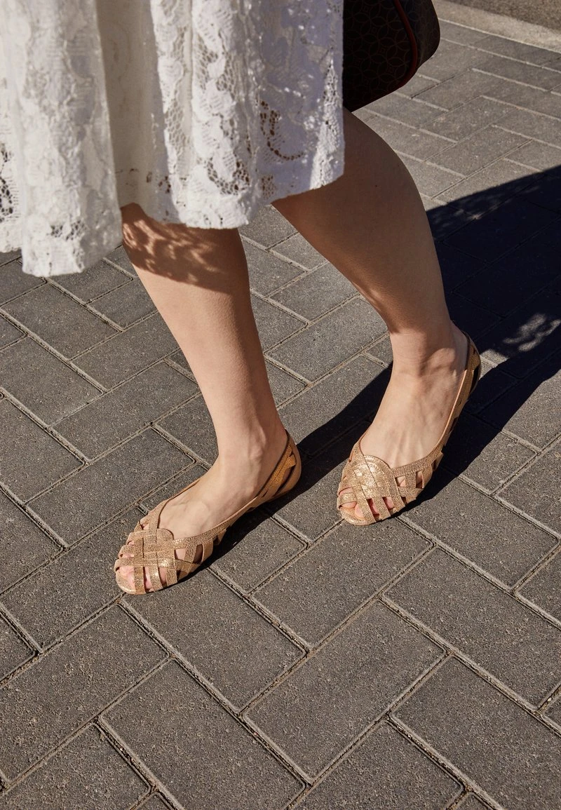 Mejor precio 😀 Anna Field Bailarinas Peeptoe - Gold, Mujer 🎉 6 Mejor precio 😀 Anna Field Bailarinas Peeptoe - Gold, Mujer 🎉 - Imagen 4