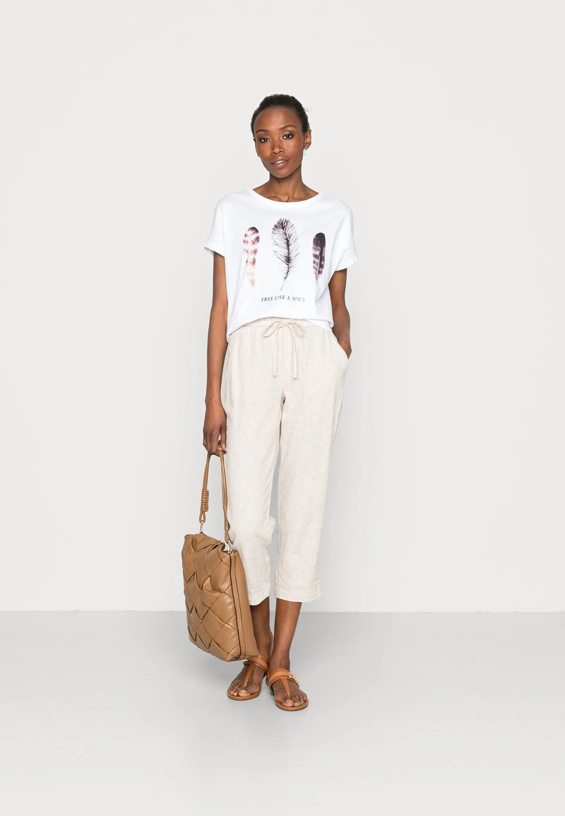 Venta al por mayor 🔔 Anna Field FRANCESCA FREE LIKE A BIRD FEATHER TEE - Camiseta Estampada - White, Mujer ❤️ 4 Venta al por mayor 🔔 Anna Field FRANCESCA FREE LIKE A BIRD FEATHER TEE - Camiseta Estampada - White, Mujer ❤️ - Imagen 2