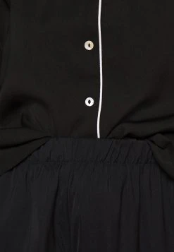 Lo mas barato 😍 Anna Field AMANDA LONG PJ SET - Pijama - Black, Mujer ✨ 14 Lo mas barato 😍 Anna Field AMANDA LONG PJ SET - Pijama - Black, Mujer ✨ -Tienda barata Anna Field 1b57b76662b1488c9ec2966288fd3845