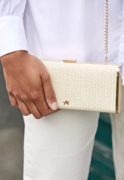 Las mejores reseñas de ✔️ Anna Field Clutch - Beige, Mujer 😀 -Tienda barata Anna Field 1d7749a2367d4e83a0a8a591979618d7