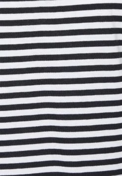 Venta al por mayor 😉 Anna Field 3 PACK - Camiseta Estampada - Black/dark Red/black, Mujer 🎁 -Tienda barata Anna Field 1e646261dee34bd8907217eac4871a6c