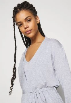 Barato ⭐ Anna Field 3 PIECE JERSEY LOUNGE SET - Pijama - Mottled Light Grey, Mujer ❤️ -Tienda barata Anna Field 1fb03470c6af432ea96e665fd3d2f831