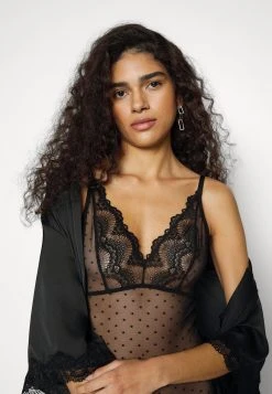 Lo mas barato ⌛ Anna Field FULL LACE BODY - Body - Black, Mujer 🤩 16 Lo mas barato ⌛ Anna Field FULL LACE BODY - Body - Black, Mujer 🤩 -Tienda barata Anna Field 2aeeecae2c7747a8bd019c88d4cc980f
