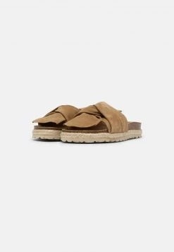 Mejor trato 🧨 Anna Field COMFORT LEATHER - Pantuflas - Beige, Mujer 👏 12 Mejor trato 🧨 Anna Field COMFORT LEATHER - Pantuflas - Beige, Mujer 👏 -Tienda barata Anna Field 3f2cb55172234309bb2b6f08f00f9091