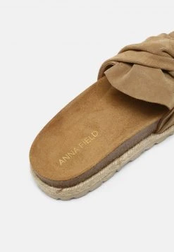 Mejor trato 🧨 Anna Field COMFORT LEATHER - Pantuflas - Beige, Mujer 👏 15 Mejor trato 🧨 Anna Field COMFORT LEATHER - Pantuflas - Beige, Mujer 👏 -Tienda barata Anna Field 4604f16a866f497a8eab8a7965c79cc5