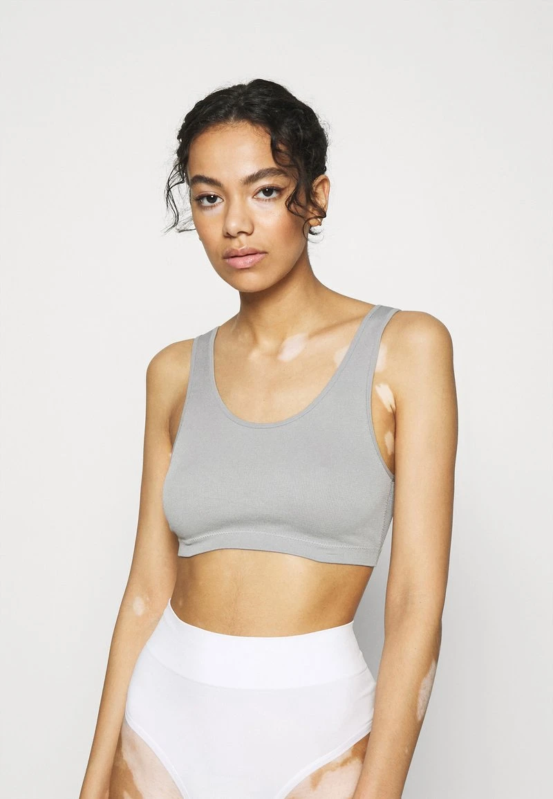 Para estrenar ✔️ Anna Field 2 PACK - Top - Grey/green, Mujer ⭐ 6 Para estrenar ✔️ Anna Field 2 PACK - Top - Grey/green, Mujer ⭐ - Imagen 4