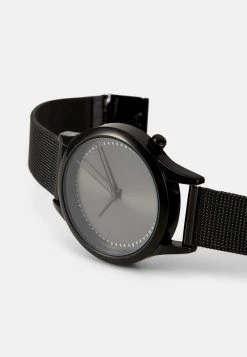 Toma de corriente 🥰 Anna Field Reloj - Black, Mujer ✔️ 7 Toma de corriente 🥰 Anna Field Reloj - Black, Mujer ✔️ -Tienda barata Anna Field 4fc1526087bd4b9e9b25aad41825cb4f