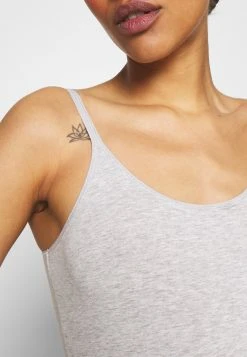 mejor venta ✔️ Anna Field 2PP STRING BODY - Body - White/mottled Light Grey, Mujer ⌛ 17 mejor venta ✔️ Anna Field 2PP STRING BODY - Body - White/mottled Light Grey, Mujer ⌛ -Tienda barata Anna Field 5cf5687d1a344e8e895efe72184c867e