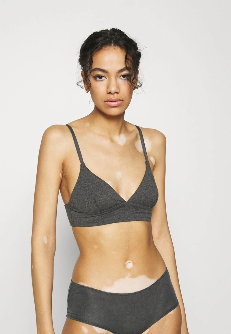 Venta al por mayor ✨ Anna Field 3 PACK - Top - Grey, Mujer 🧨 5 Venta al por mayor ✨ Anna Field 3 PACK - Top - Grey, Mujer 🧨 - Imagen 3