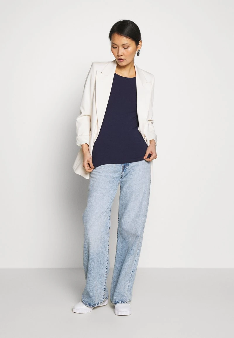 Toma de corriente ✨ Anna Field Camiseta Básica - Maritime Blue, Mujer 👏 4 Toma de corriente ✨ Anna Field Camiseta Básica - Maritime Blue, Mujer 👏 - Imagen 2