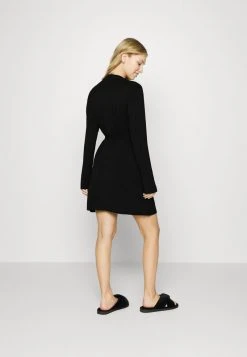 Presupuesto ✔️ Anna Field 2 PIECE NIGHTIE - Albornoz - Black, Mujer 😀 -Tienda barata Anna Field 82815a9ce2534cee9890243d81dd3a3f