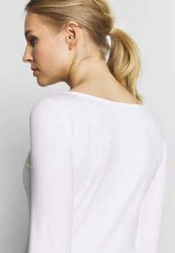 Barato 🧨 Anna Field 2 PACK - Camiseta De Manga Larga - Maritime Blue/white, Mujer 🧨 -Tienda barata Anna Field 8a545ecd383b4c67b94730b0fd0e3c9b