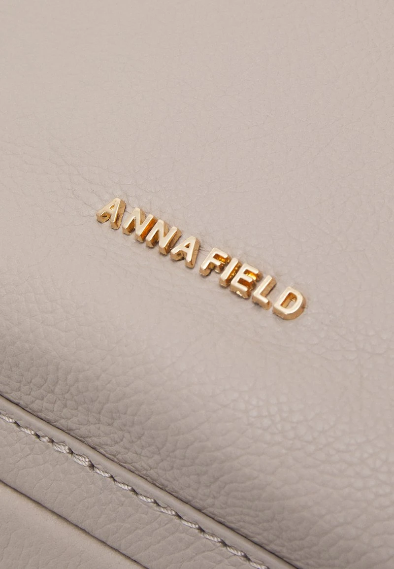 Comprar ⭐ Anna Field Mochila - Grey, Mujer 🌟 6 Comprar ⭐ Anna Field Mochila - Grey, Mujer 🌟 - Imagen 4