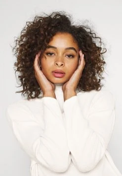 Toma de corriente 🥰 Anna Field SET - Pijama - Beige, Mujer 😉 -Tienda barata Anna Field 97a846d9aeea4f6687695e1c74ddb808