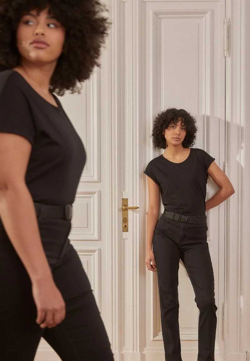 Venta al por mayor 👍 Anna Field 3 PACK - Camiseta Estampada - Light Blue/white/black, Mujer ✔️ 5 Venta al por mayor 👍 Anna Field 3 PACK - Camiseta Estampada - Light Blue/white/black, Mujer ✔️ - Imagen 3