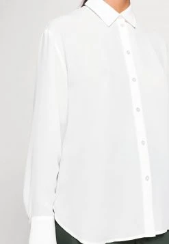 Gran venta ⭐ Anna Field BUSINESS BLOUSE - Camisa - Off-white, Mujer 🤩 -Tienda barata Anna Field b2ac331f745a45b2a06abe2995d48ec8
