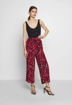 Toma de corriente 👏 Anna Field Top - Black, Mujer ⌛ -Tienda barata Anna Field c4bd1e3ec27d4e45adde8a11e899af54