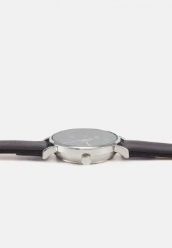 Mejor precio 🤩 Anna Field Reloj - Black, Mujer 😍 8 Mejor precio 🤩 Anna Field Reloj - Black, Mujer 😍 -Tienda barata Anna Field cc76b7ddbde74dd986d765558f143e04