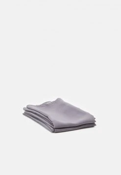 Toma de corriente 👍 Anna Field HIJAB 2 PACK - Pañuelo - Black/grey, Mujer 🧨 -Tienda barata Anna Field cfd5fe2e233a4a7f9a1c33f31ba70945