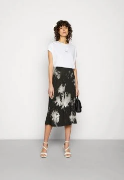 Toma de corriente 🤩 Anna Field Camiseta Básica - White, Mujer ⌛ -Tienda barata Anna Field e906a9dff1164102904cf4e6f26f135f