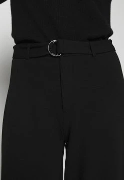 Gran venta 🤩 Anna Field BELTED FLARED LEG PANTS - Pantalones - Black, Mujer ⌛ 11 Gran venta 🤩 Anna Field BELTED FLARED LEG PANTS - Pantalones - Black, Mujer ⌛ -Tienda barata Anna Field f846b0ba90424fbb8b91aec47aa40781